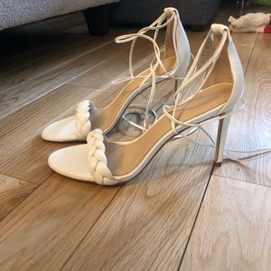 Banana Republic braided leather heel